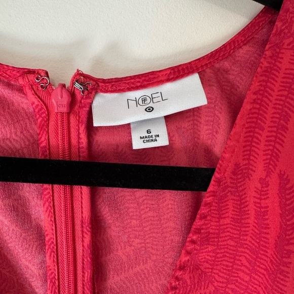 Noel Red V-Neck Dress - Picture 4 of 6